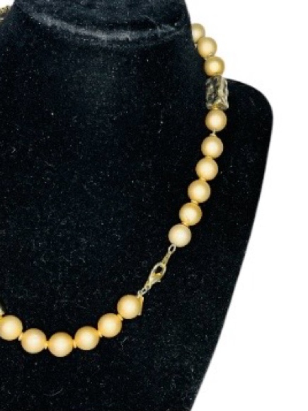 Gold-Tone Beaded Necklace with Faceted Accents - Picture 3 of 6